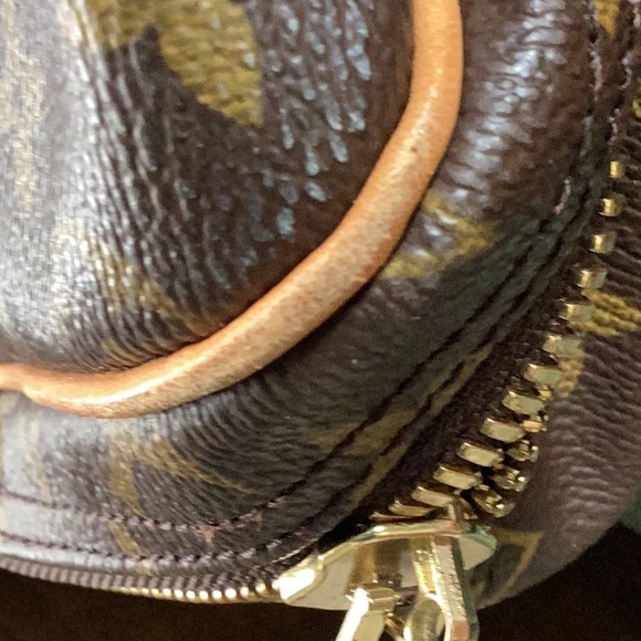 Loui Vuitton authentic. Travel luggage. - Picture 14 of 14